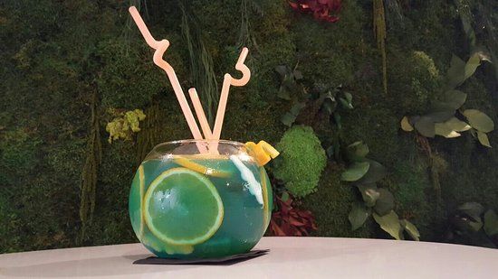 Vale Bar