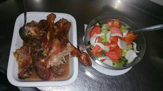 Donde Leo Bar Restaurant