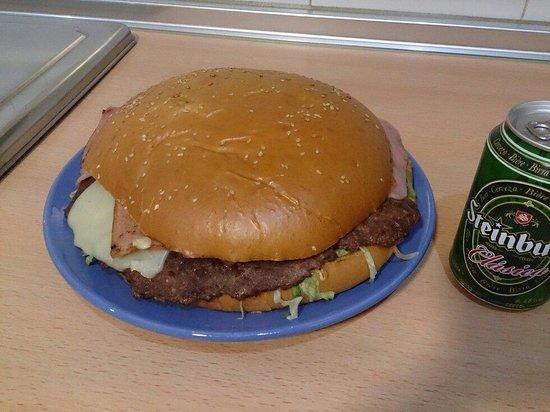 Las Hamburguesas Mas Grandes Del Mundo