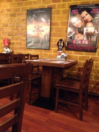 Foster's Hollywood