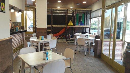 A Tu Bola Cafe