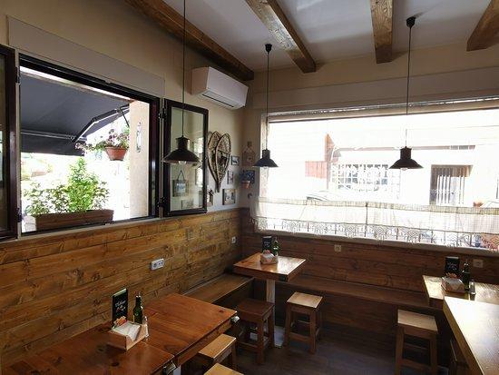 La Petite Brasserie