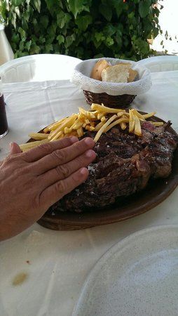 Los Sarmientos